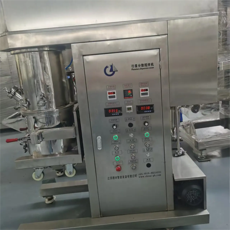 Zero-Emission Mixing Solutions: Twin-Shaft Planetary Mixers Drive Eco-Friendly Steel Production